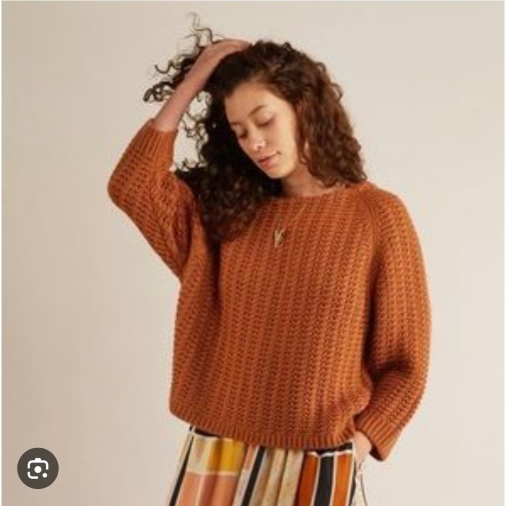 The Odell’s Eastside Women's Muted Orange Sweater | Sz. Small